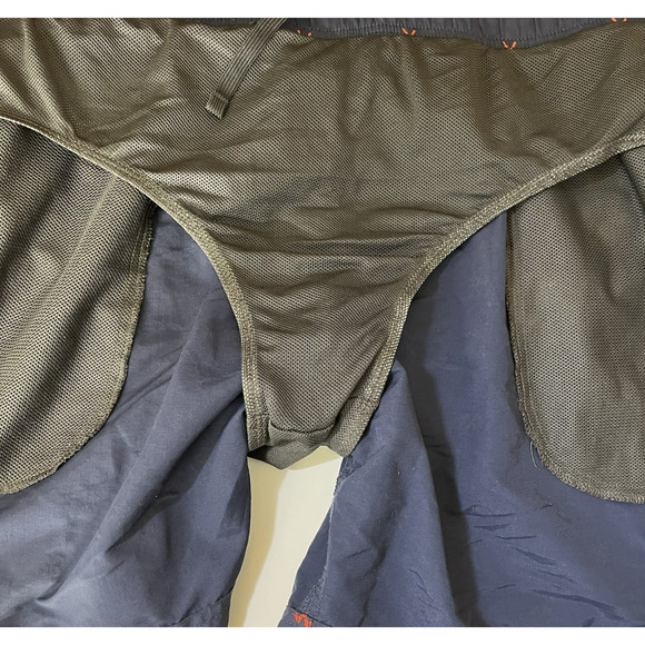 The North Face Swim Trunks Class V All Over Axe Print Lined Stretch Mens XL - Picture 9 of 15